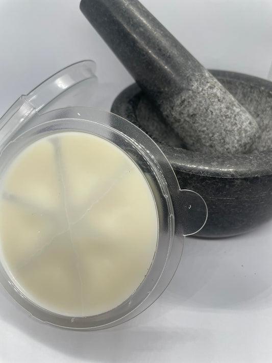 Leather & Oudh Wax Melts